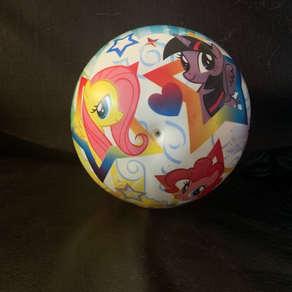 G4 My Little Pony toy ball🎱🦄 - Picture 2 of 4